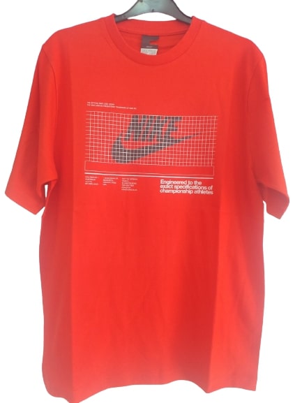 Nike Κόκκινη Κοντομάνικη Μπλούζα 070